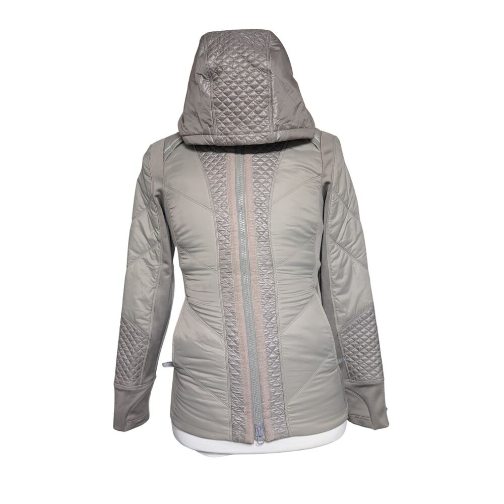 Athleta Tan Rock Ridge Primaloft Quilted zip Close Jacket Womens Size Small USED